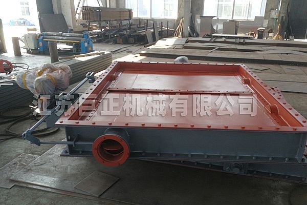 制作中的單軸擋板門,來看看